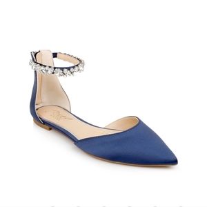 NWT Jewel Badgley Mischka Cassidy Flat Pointed Shoe